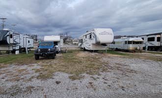 Camping near Lamping Homestead Recreation Area: Harris RV Park, Newport, Ohio