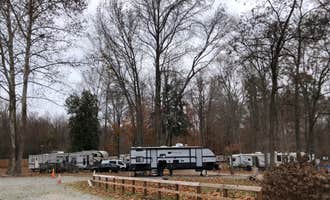Camping near Gosnold's Hope Park: Carter's Cove Campground, Lackey, Virginia