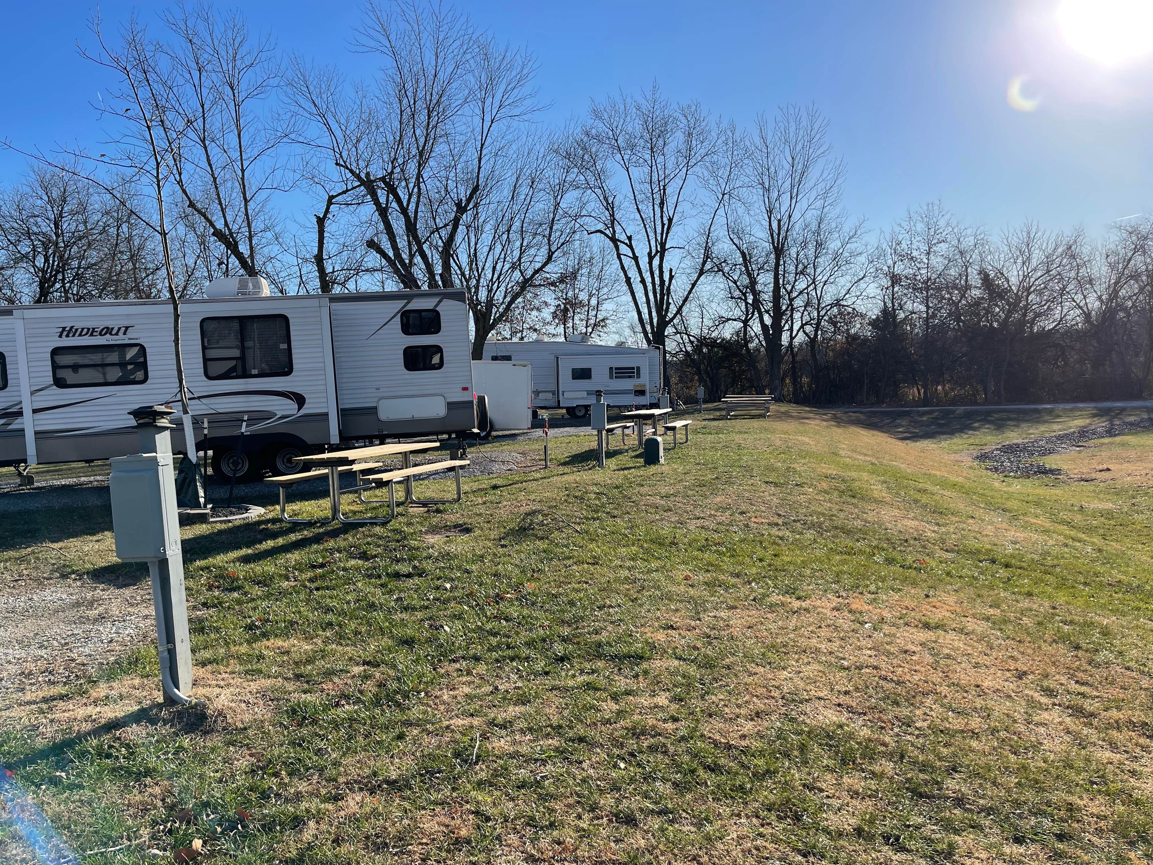Camping near Roberts Bluff Access: Lodder Up & Camp, Miami, Missouri