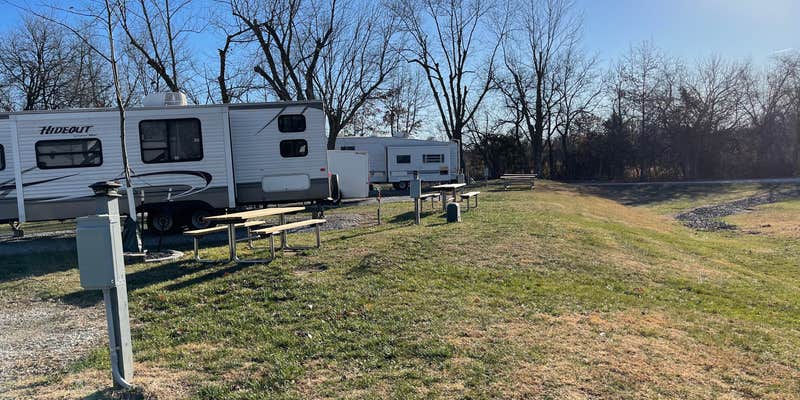 Camper submitted image from Lodder Up & Camp