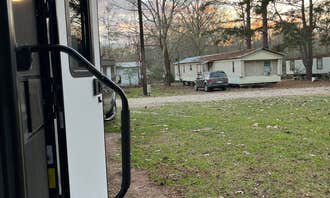 Camping near Peaceful Pines RV Park: Shelby J's RV Park, St. Francisville, Louisiana