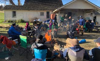 Camping near Hunt Park: Carbon Farm Yard, Dufur, Oregon