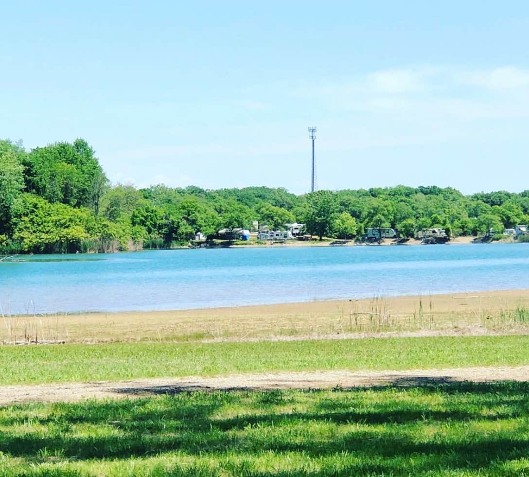 Camping near Marshall State Fish and Wildlife Area: Chillicothe RV and Rec Area, Chillicothe, Illinois