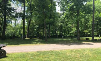 Camping near Friendship Village Campground & RV Park: Choice Camping Court, Schellsburg, Pennsylvania