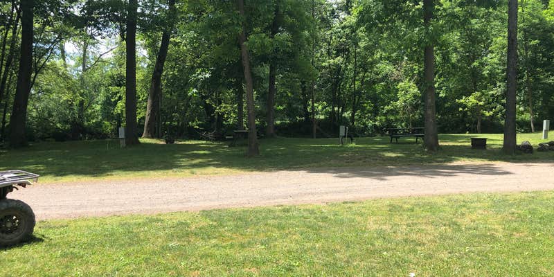 Camper submitted image from Choice Camping Court