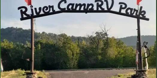 Camper submitted image from River Camp RV Park
