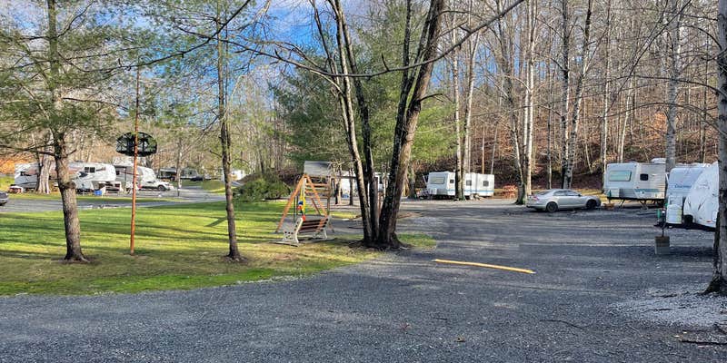 Camper submitted image from Ararat River Campground