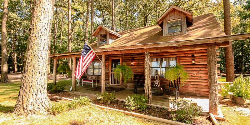 Camper submitted image from Cora's Cabins