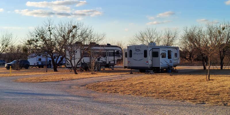 Camper submitted image from Buck Creek RV Park