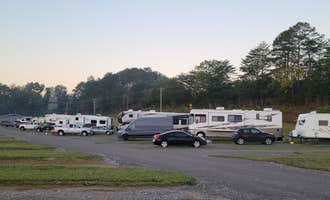 Camping near Olde English Farm: Mecca Camp Resort, Tellico Plains, Tennessee
