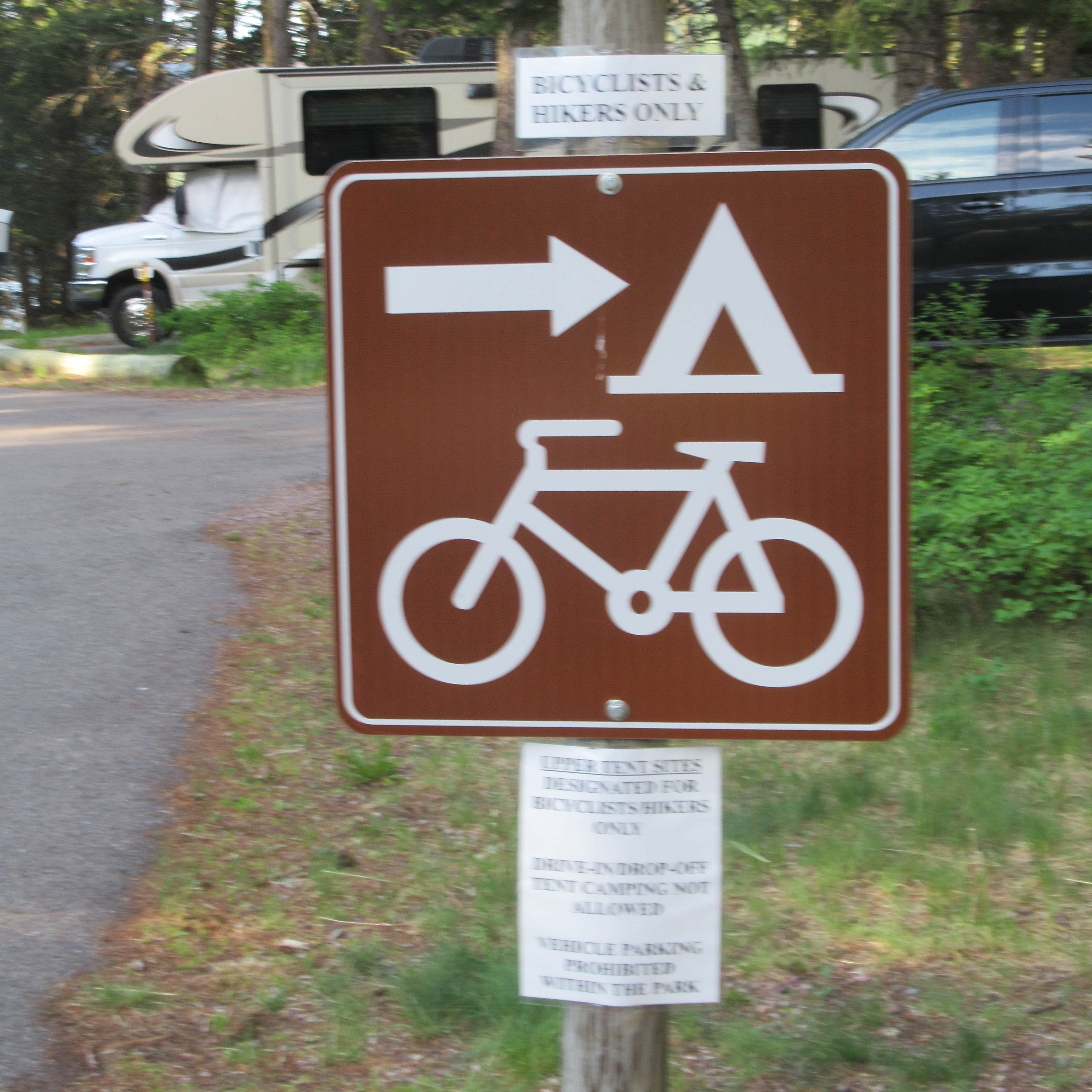 Signs & Maps