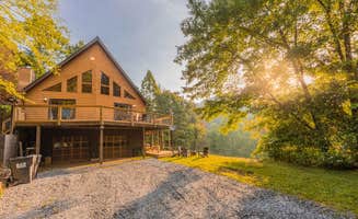 Tanya B.'s photo of a cabin at 3 Little Bears Retreat near Great Smoky Mountains National Park