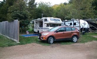Camping near Nebraska Tailwaters: Ryken's RV Park, Homme Lake, South Dakota