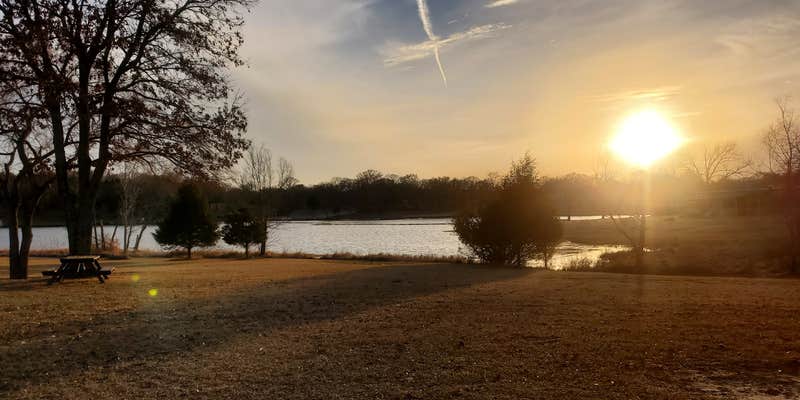 Camper submitted image from Lake Athens Marina and RV Park