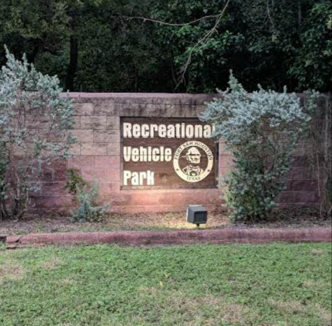 Camping near Green Tree Village North Park: Military Park Fort Sam Houston Joint Base San Antonio RV Park, Windcrest, Texas