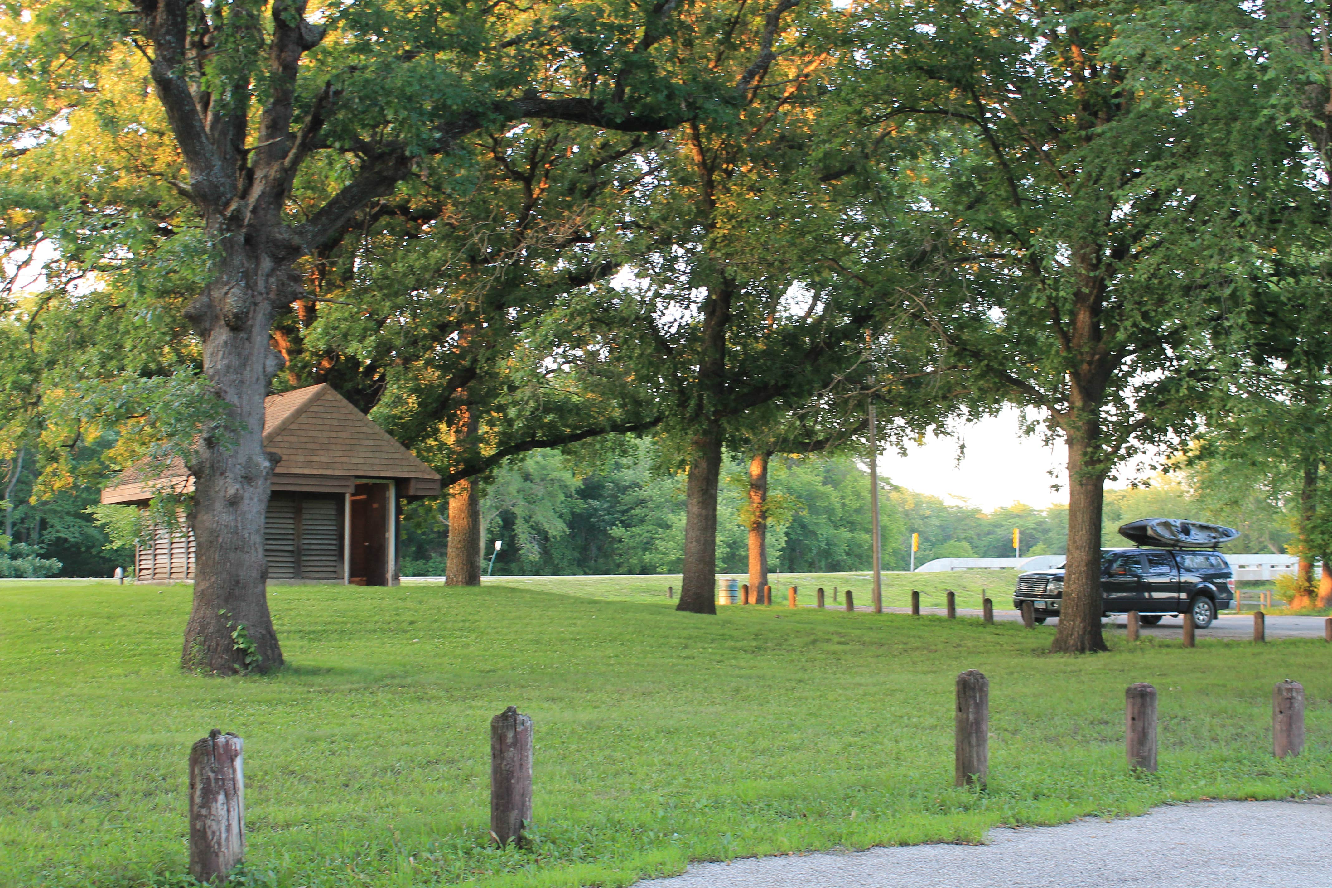 Camper submitted image from Saulsbury Bridge Recreation Area - Main Camping - 4