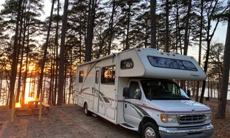 Camping near Edgewood: Caddo Drive - De Gray Lake, Kaweah Lake, Arkansas