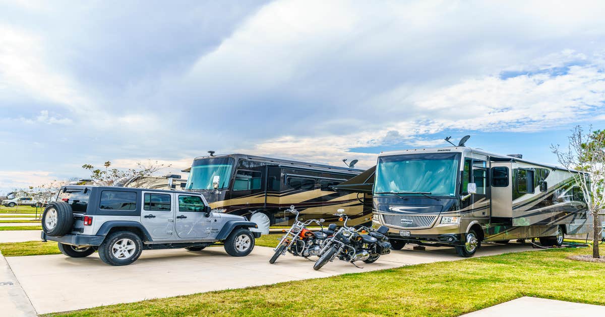 Alvin RV Resort Pearland, TX