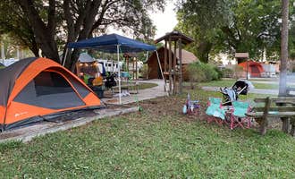 Camping near River Bluff RV & Fishing Resort: KOA Campground Okeechobee, Okeechobee, Florida