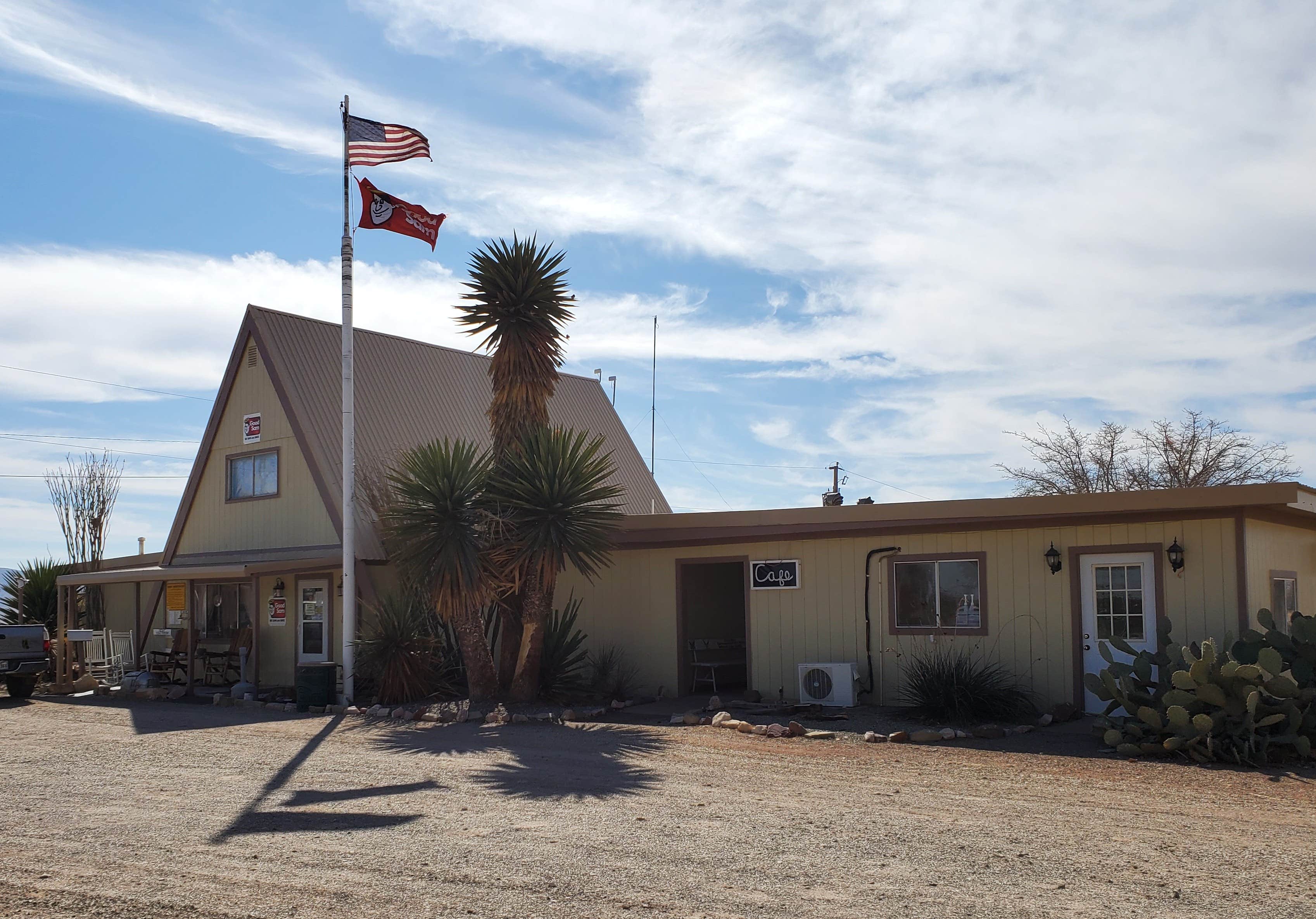 Camper submitted image from Van Horn RV Park - 4