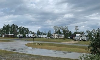 Camping near River Junction - Lake Seminole: Alliance Hill RV Resort, Altha, Florida