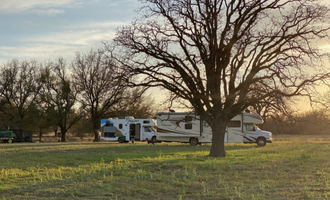 Camping near Tiny Town at Lake Eastland and RV Park: Flying Cow Ranch, Cisco, Texas