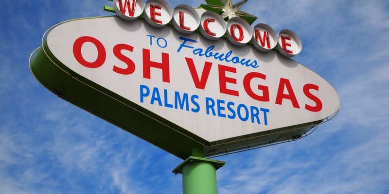 Camper submitted image from Osh Vegas Palms