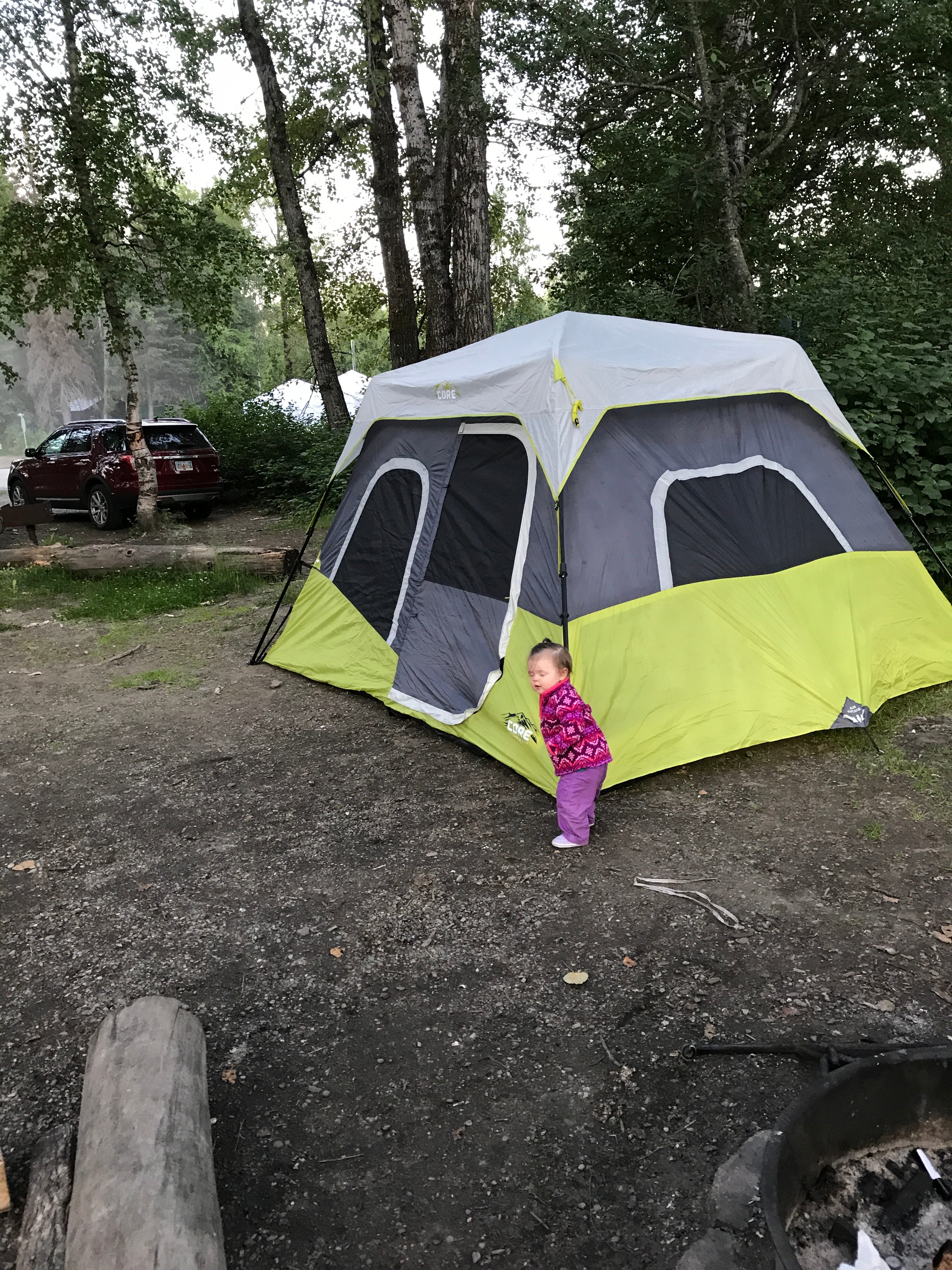 Large tent fits 