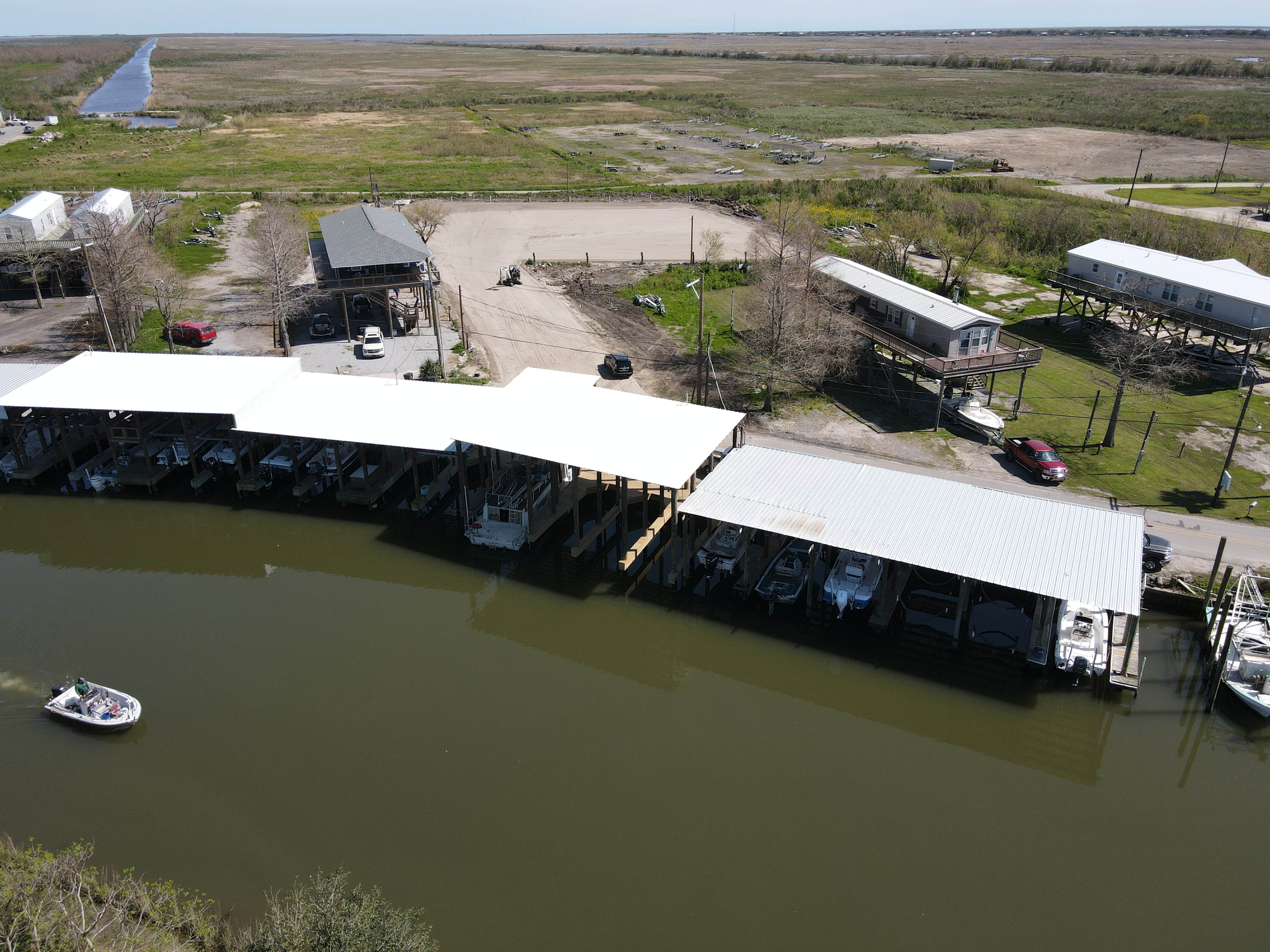 I'm on Vacation - Lodge + RV Retreat