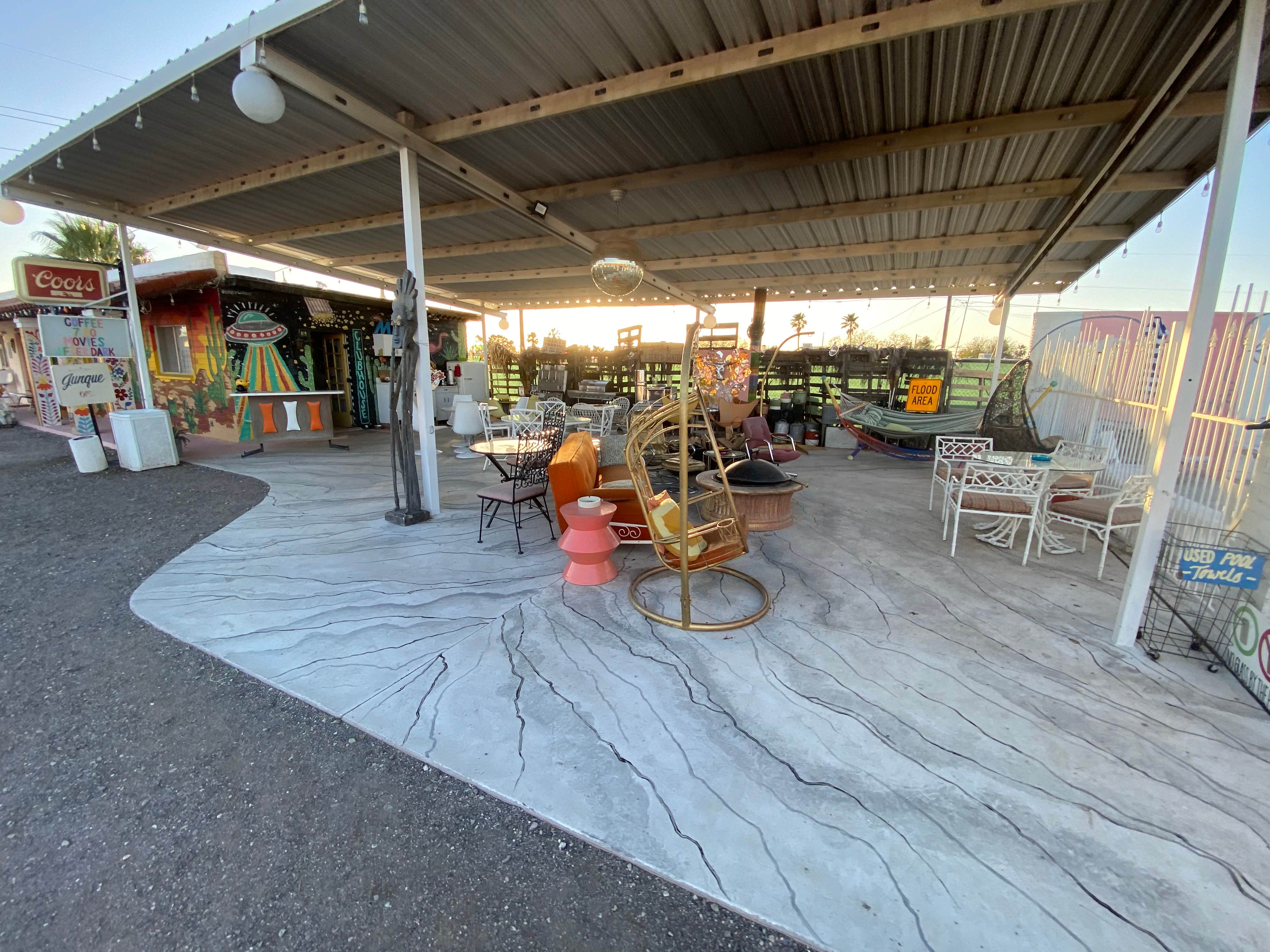 Camper submitted image from El Pais Motel and Campgrounds - 4