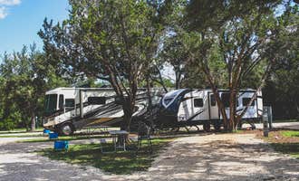 Camping near COE Canyon Lake Canyon Park: Mystic Quarry, Abiquiu Lake, Texas