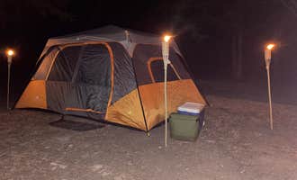 Camping near Farnum Creek: Woodland Hills — Milford State Park, Milford Lake, Kansas