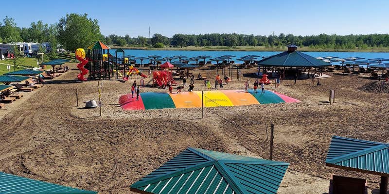 Camper submitted image from Campgrounds R Us