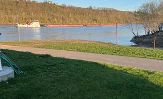 Lindsey S.'s photo at Tucker's Landing near Fort Thomas, KY