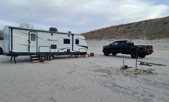 Camping near Admirals Cove: Lake Mcconauhgy Cedar Vue Campground, Lewellen, Nebraska