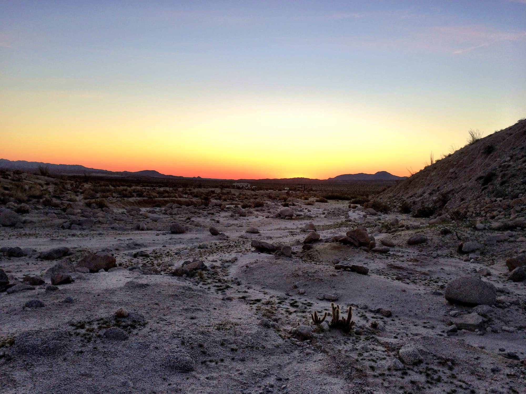 golden sunset at Mountain Palm Springs Campground