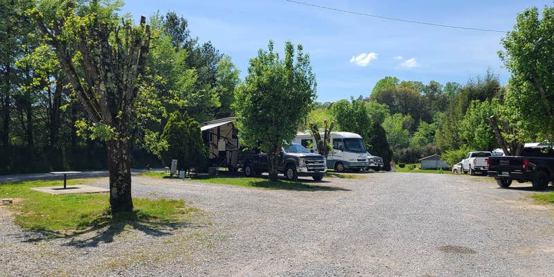 Camper submitted image from Blue Moon RV Park