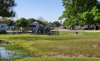 Camping near QRV Conroe: Woodland Lakes RV Park, Conroe, Texas