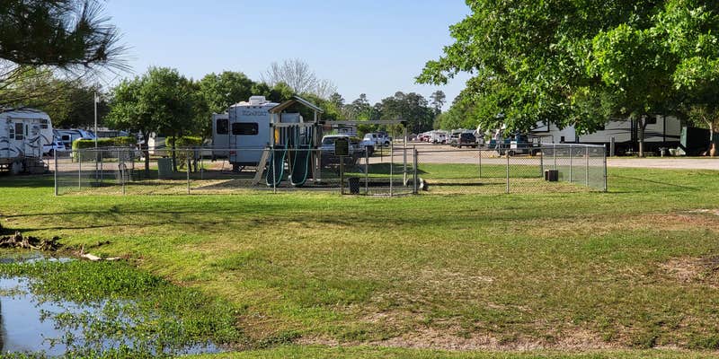 Camper submitted image from Woodland Lakes RV Park