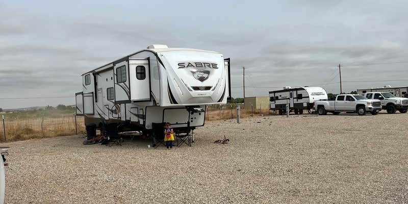 Camper submitted image from Horseshoe Creek RV Park