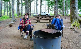 Camping near Leaping Lamb Farm: Marys Peak, Blodgett, Oregon