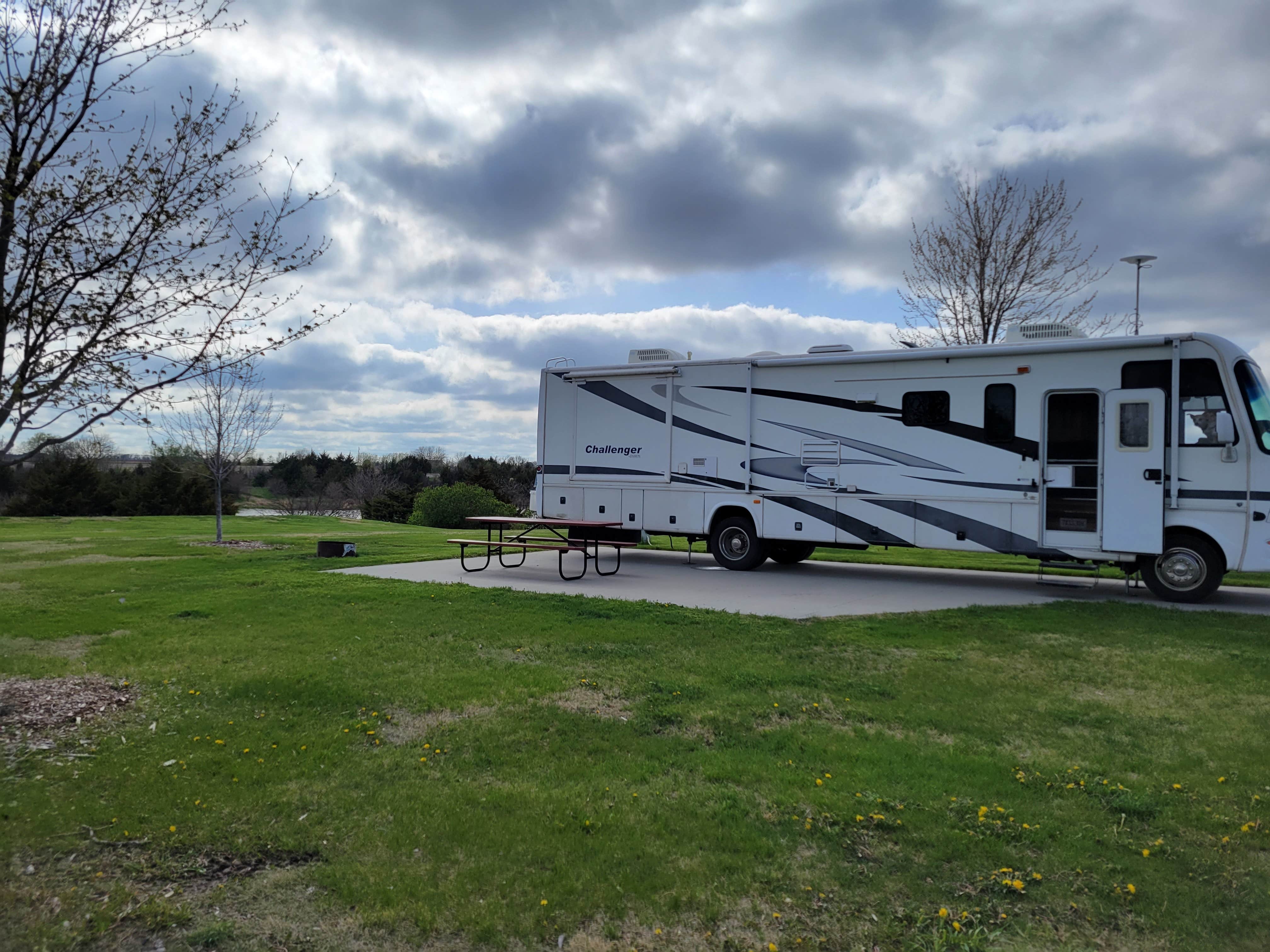 Camping near Smith Creek Recreation Area: Recharge Lake Campground, York, Nebraska