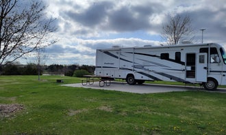 Camping near Sutton City Park: Recharge Lake Campground, York, Nebraska