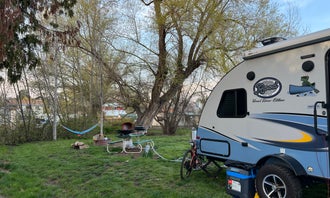 Camping near Justesen Ranches - Tygh Creek: Dufur City Park Campground , Dufur, Oregon