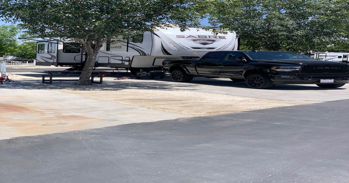 A Country RV Park | Edison, California