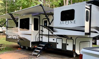 Camping near Dekalb County Public Lake: Jackson County Park, Scottsboro, Alabama