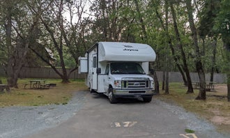 Camping near Rogue Valley Overniters: Griffin Park, Merlin, Oregon