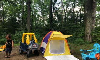 Camping near Wolf Den Campground — Mashamoquet Brook State Park: Mashamoquet Brook Campground — Mashamoquet Brook State Park, Pomfret Center, Connecticut