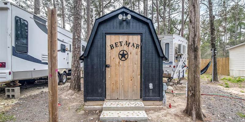 Camper submitted image from BetMar RV and Dry Camping