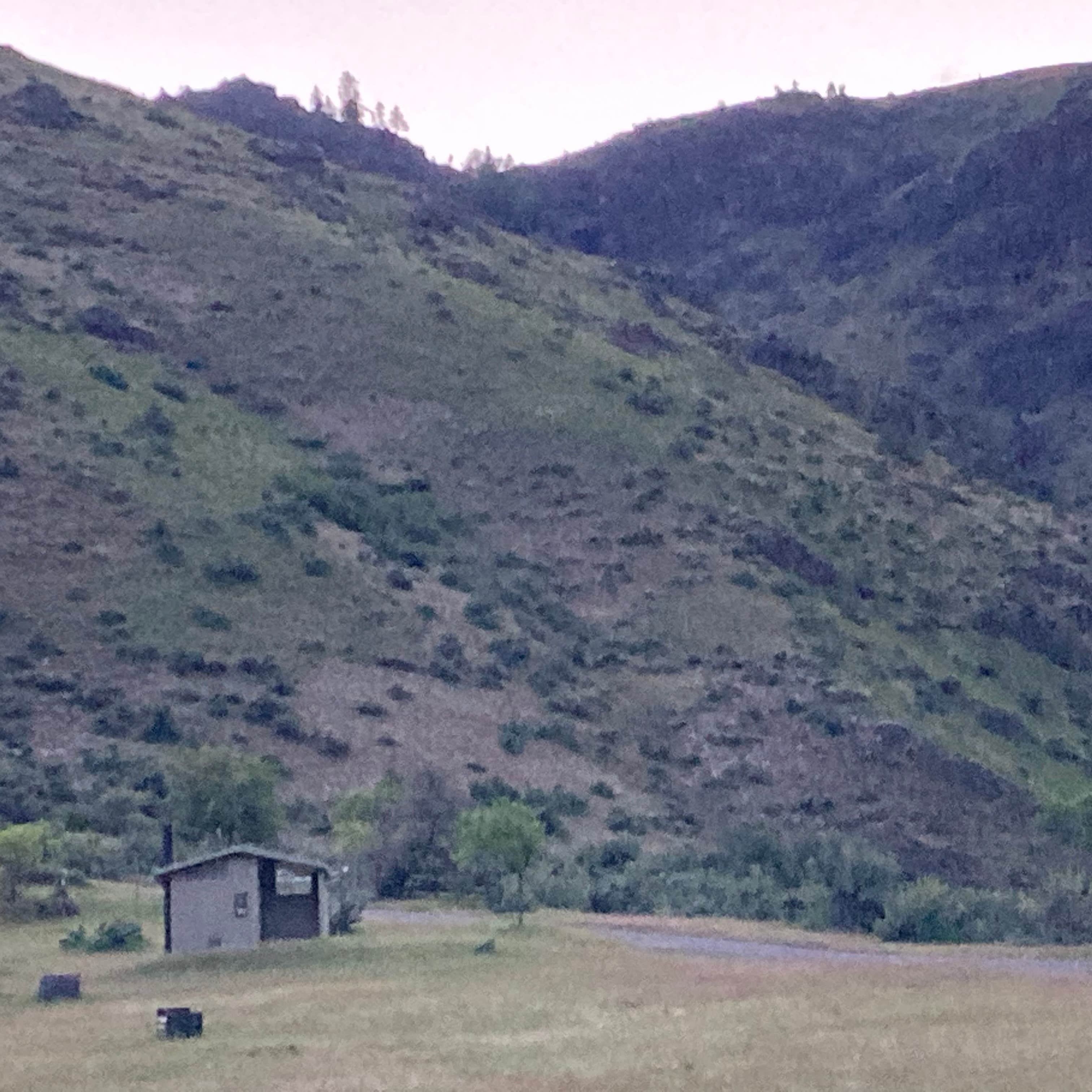 Escape to Montana's Wilderness: Copper Creek Campground - Your Gateway to Adventure